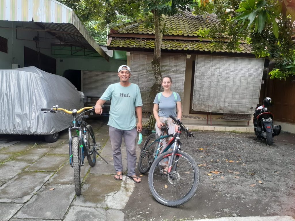 bicycle tour in the countryside