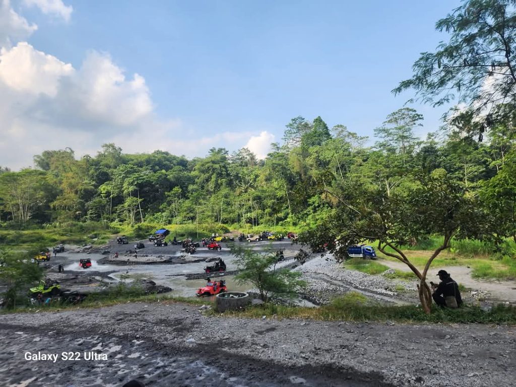 Yogyakarta : a journey to the heart of java