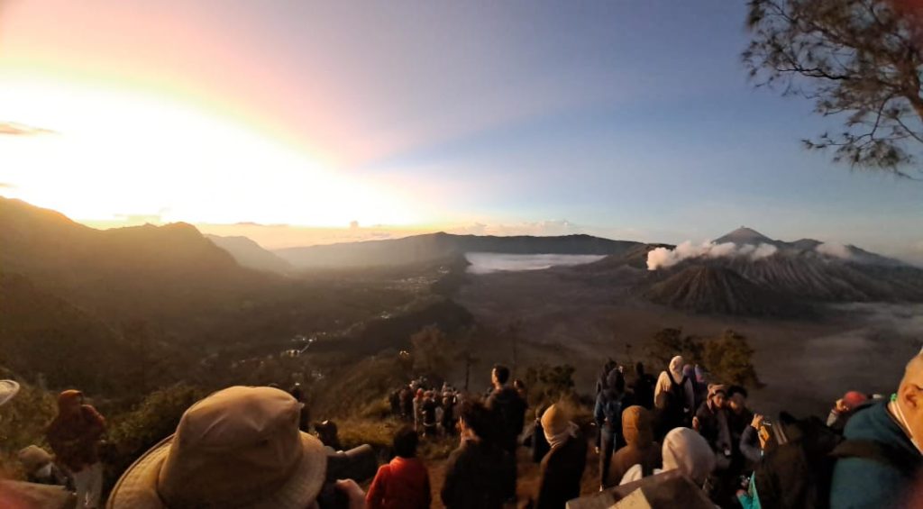 Sunrise at Kingkong Hill Bromo