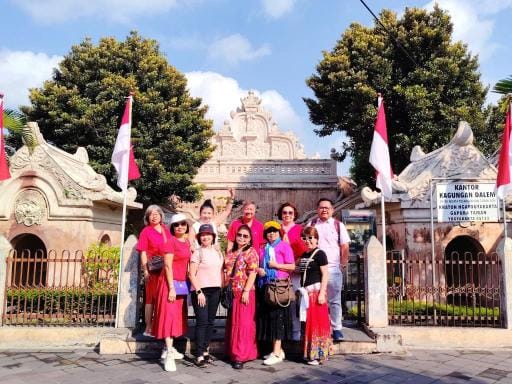 city tour of yogyakarta