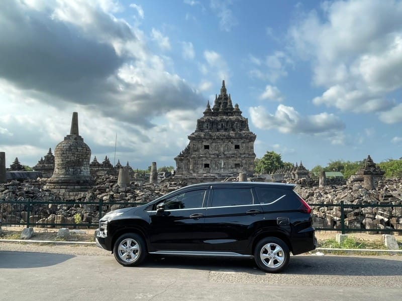discovering yogyakarta with private transportation