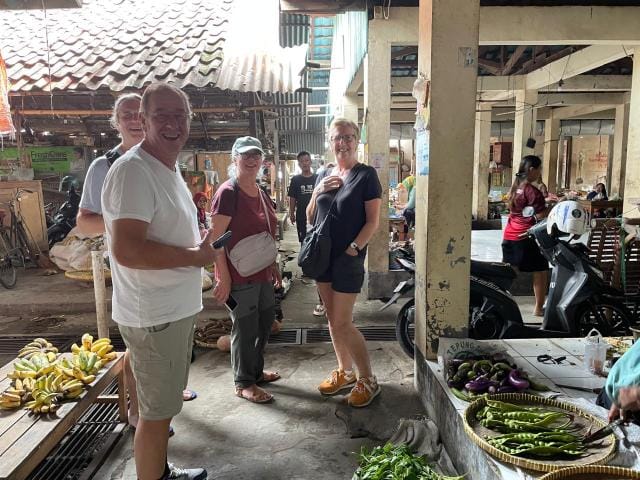 23-day java bali tour